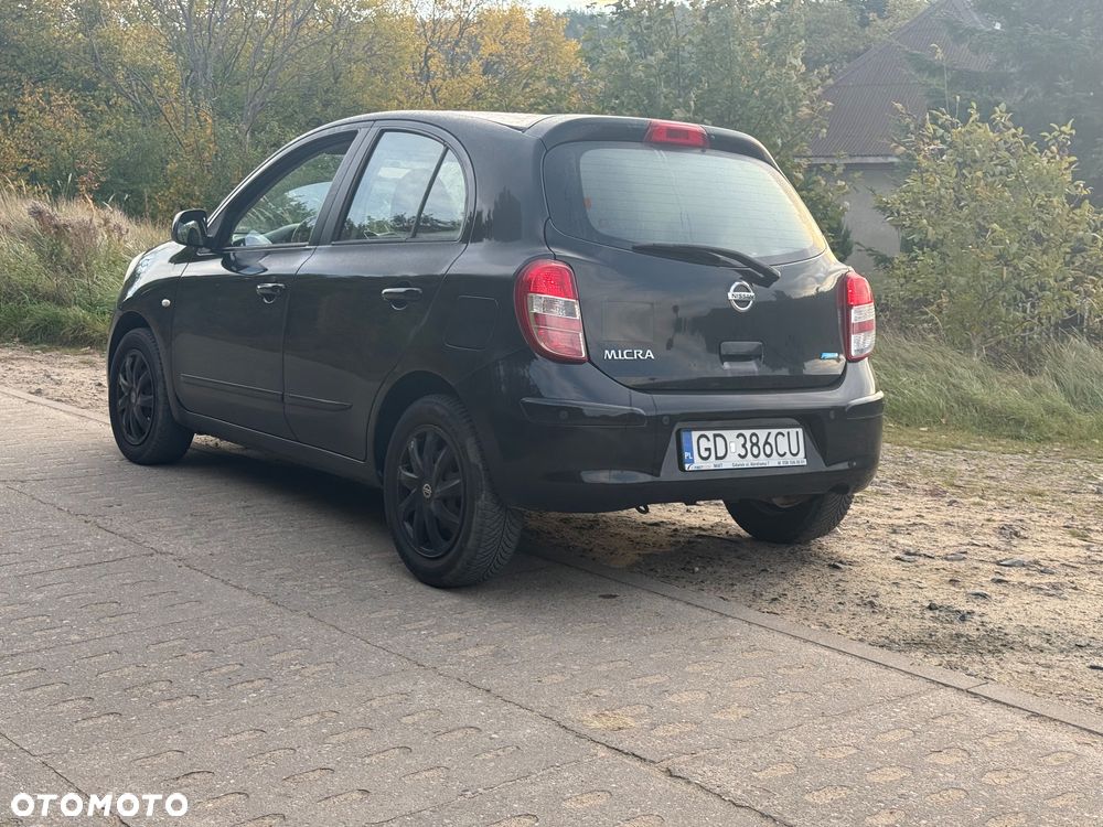 Nissan Micra 2011 photo 3