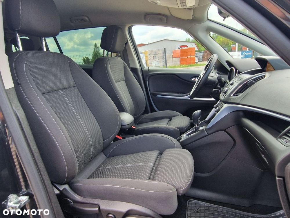 Opel Zafira - 18