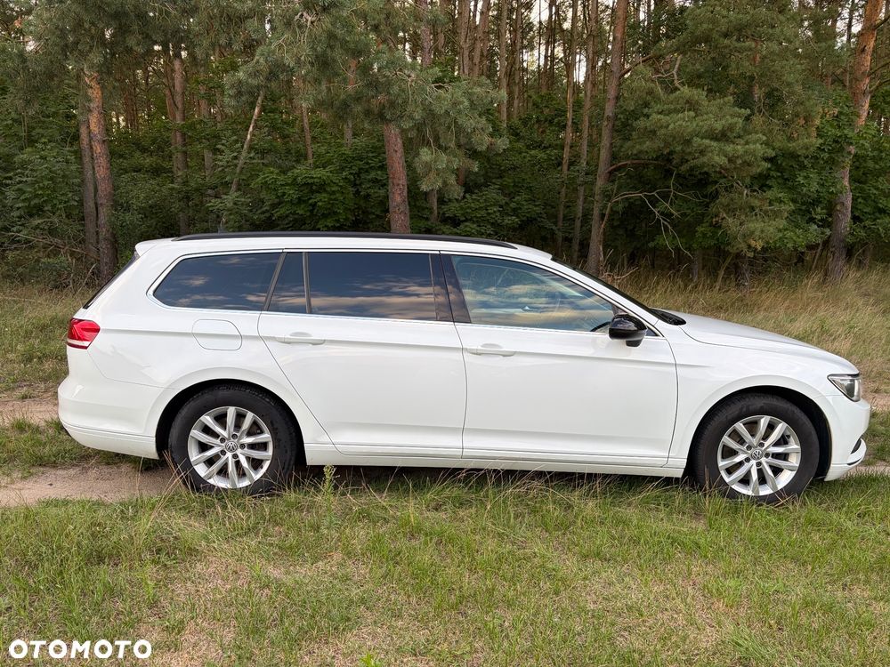 Volkswagen Passat 2.0 TDI BMT Trendline - 2