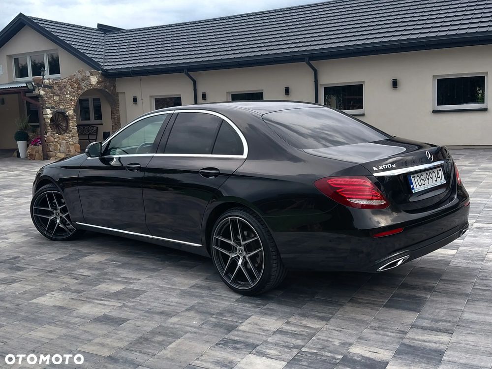 Mercedes-Benz Klasa E 200 d 9G-TRONIC Avantgarde - 14