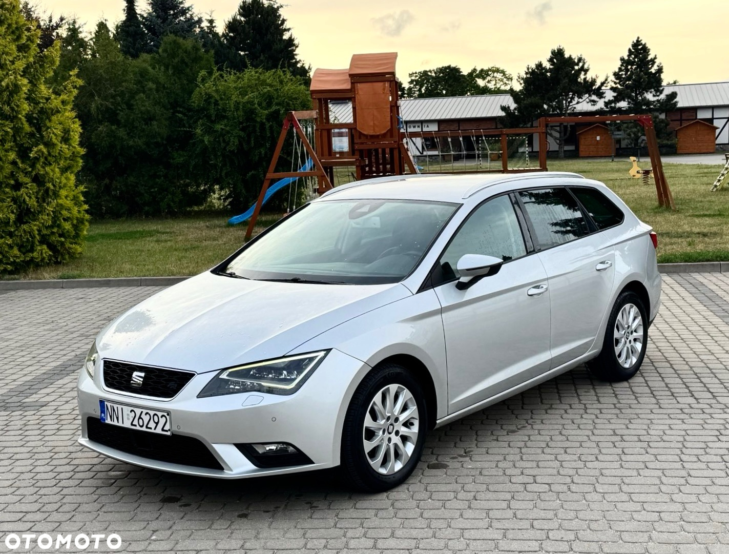 Seat Leon 1.6 TDI Style S&S DSG - 3