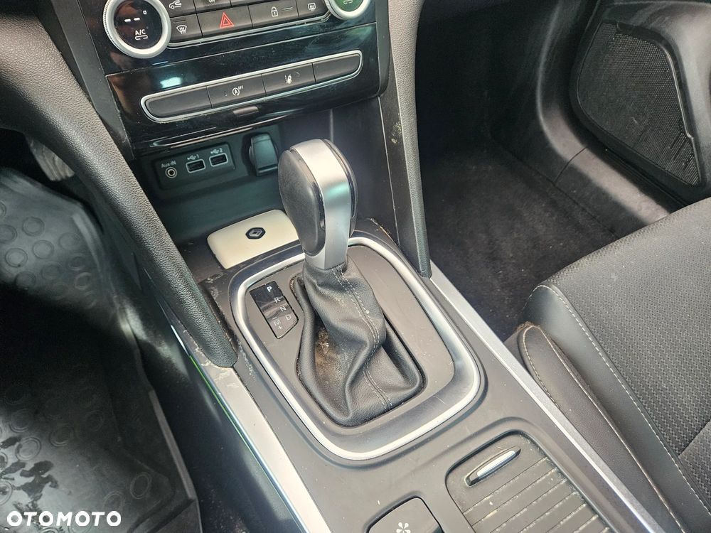 Renault Megane BLUE dCi 115 EDC INTENS - 23