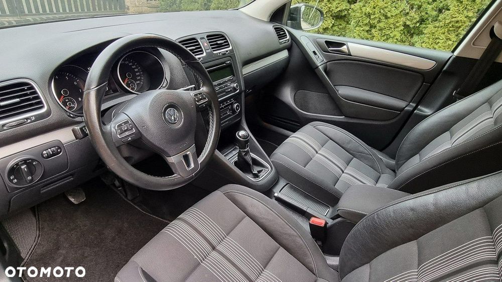 Volkswagen Golf - 12