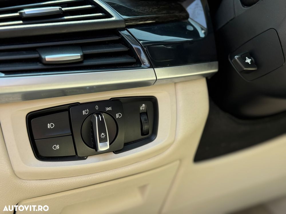 BMW X5 xDrive30d - 37
