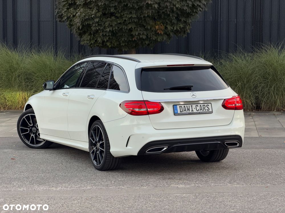 Mercedes-Benz Klasa C 300 d 9G-TRONIC AMG Line - 21