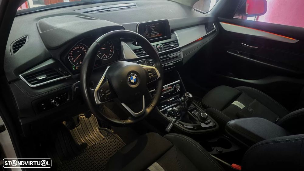 BMW 216 Active Tourer d Line Sport - 22