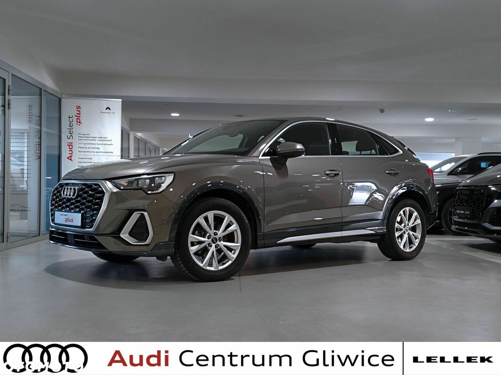 Audi Q3 Sportback - 1