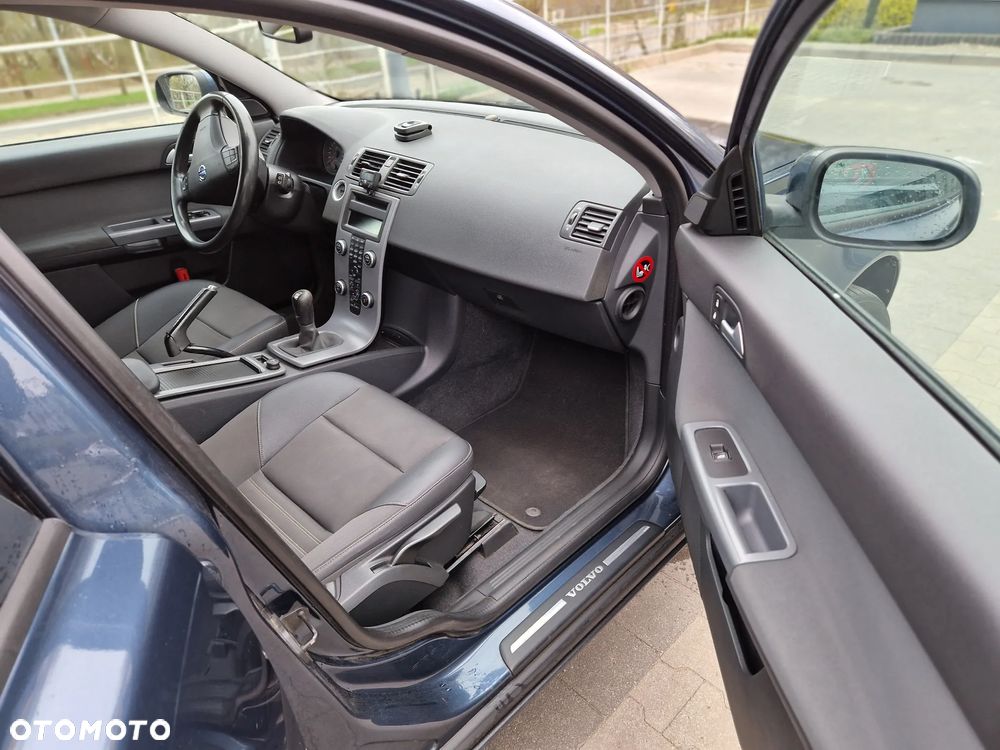Volvo V50 1.6D - 8