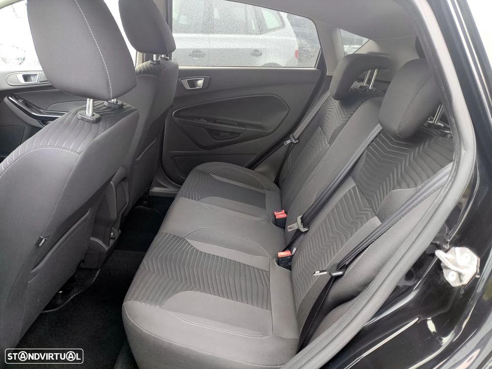 Ford Fiesta 1.5 TDCi Titanium - 9