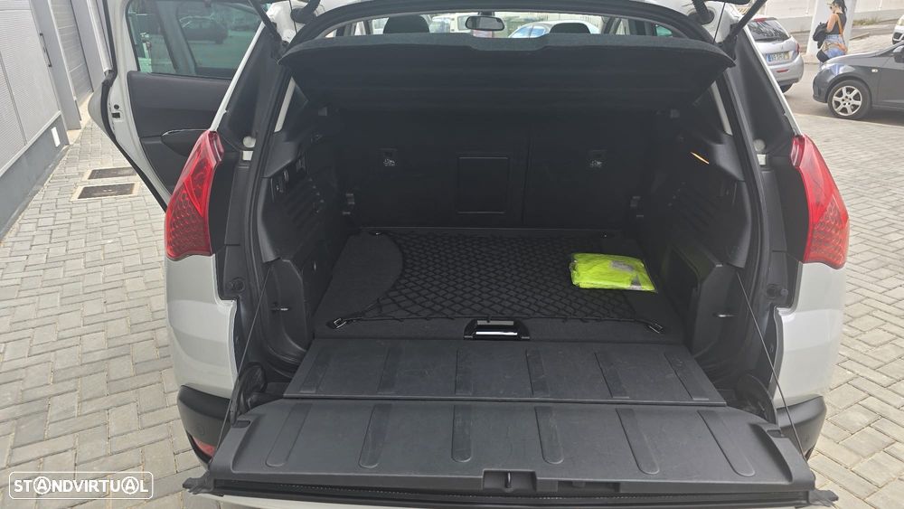 Peugeot 3008 1.6 HDi Sport - 11