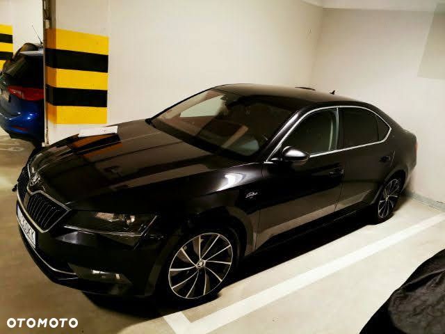 Skoda Superb 2.0 TDI 4x4 L&K DSG - 1