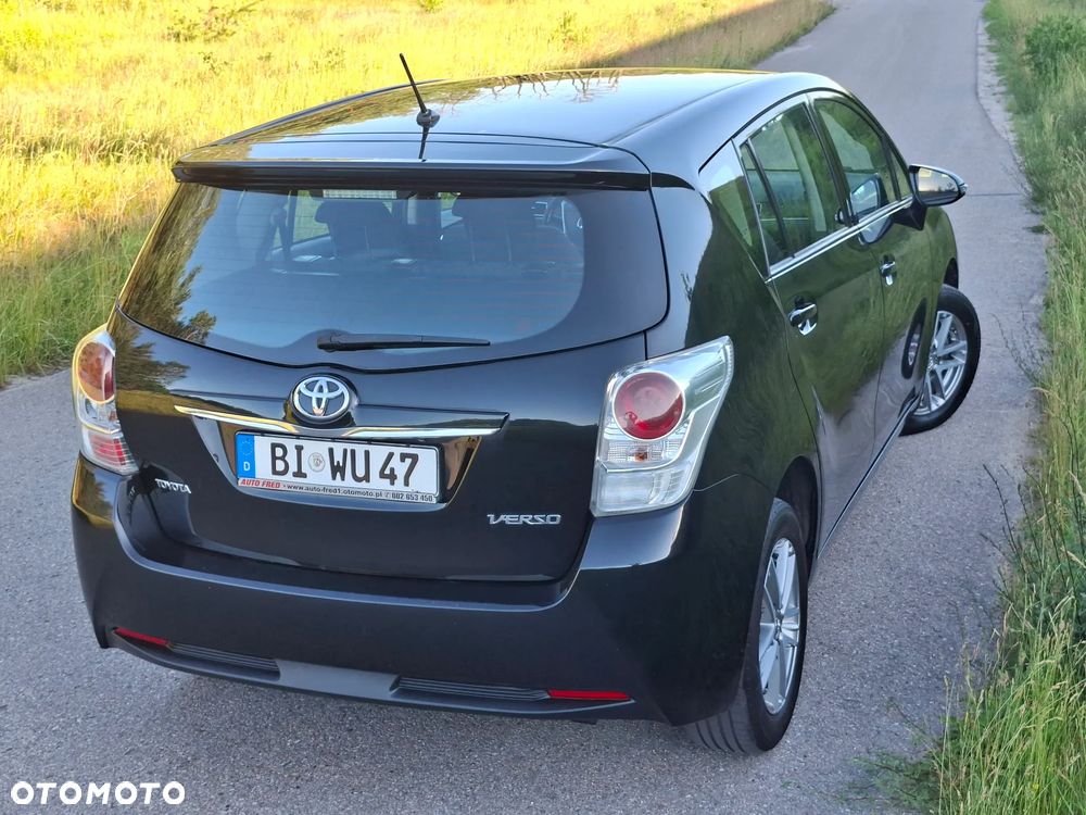 Toyota Verso 1.8 Multidrive Edition - 16