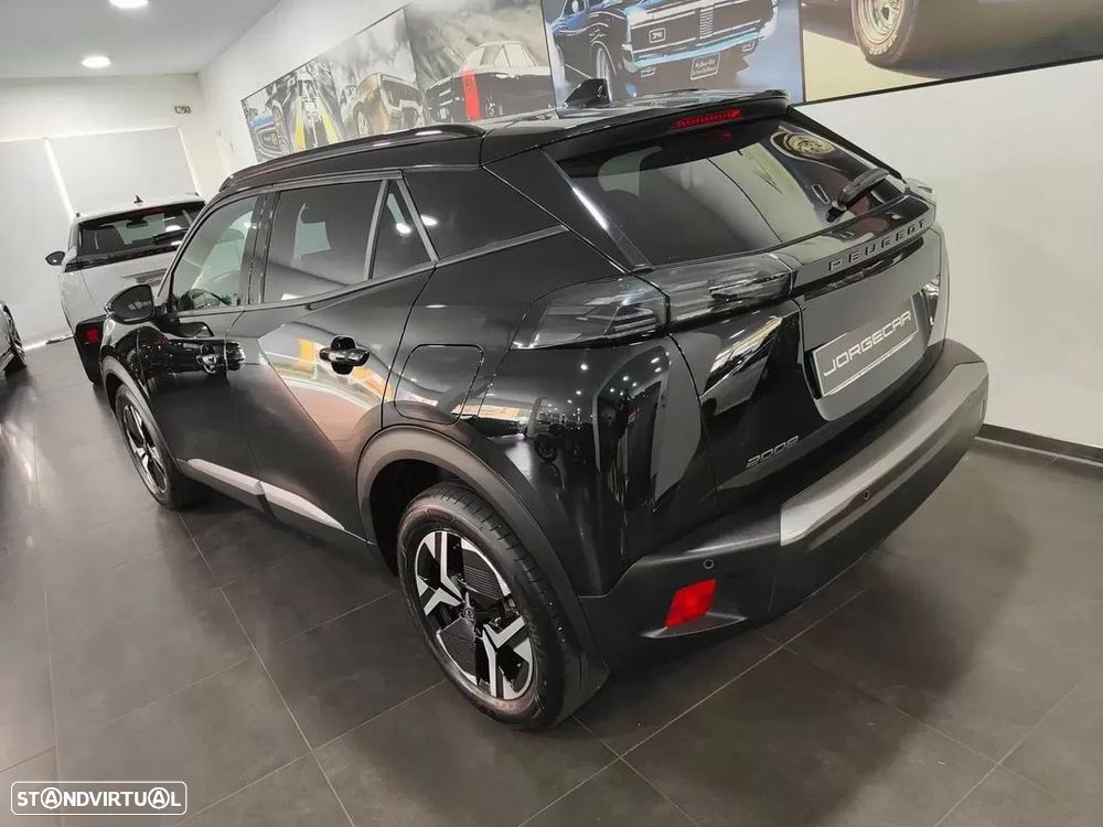 Peugeot 2008 1.2 PureTech Allure - 23