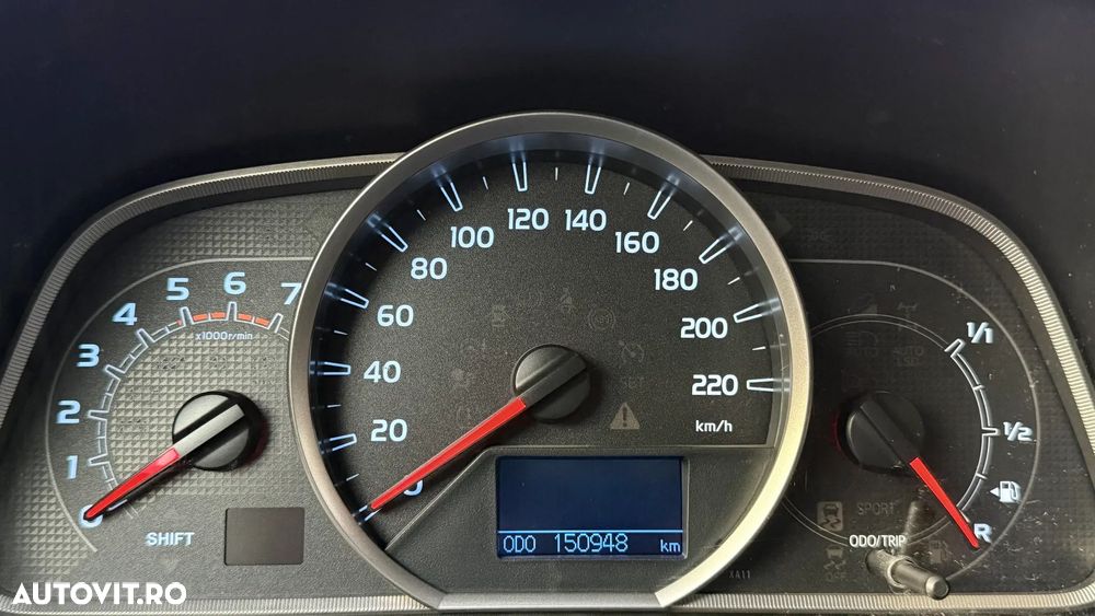 Toyota RAV4 2.2 D-4CAT 4WD Aut Executive - 24