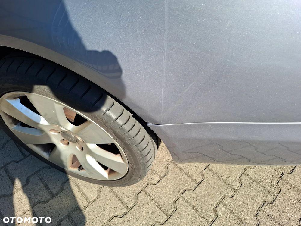 Audi A6 Avant 3.2 FSI Quattro Tiptronic - 20