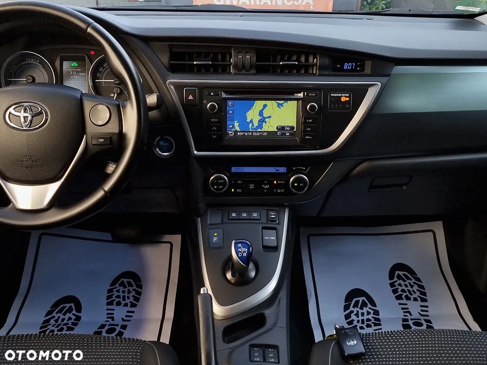 Toyota Auris - 19