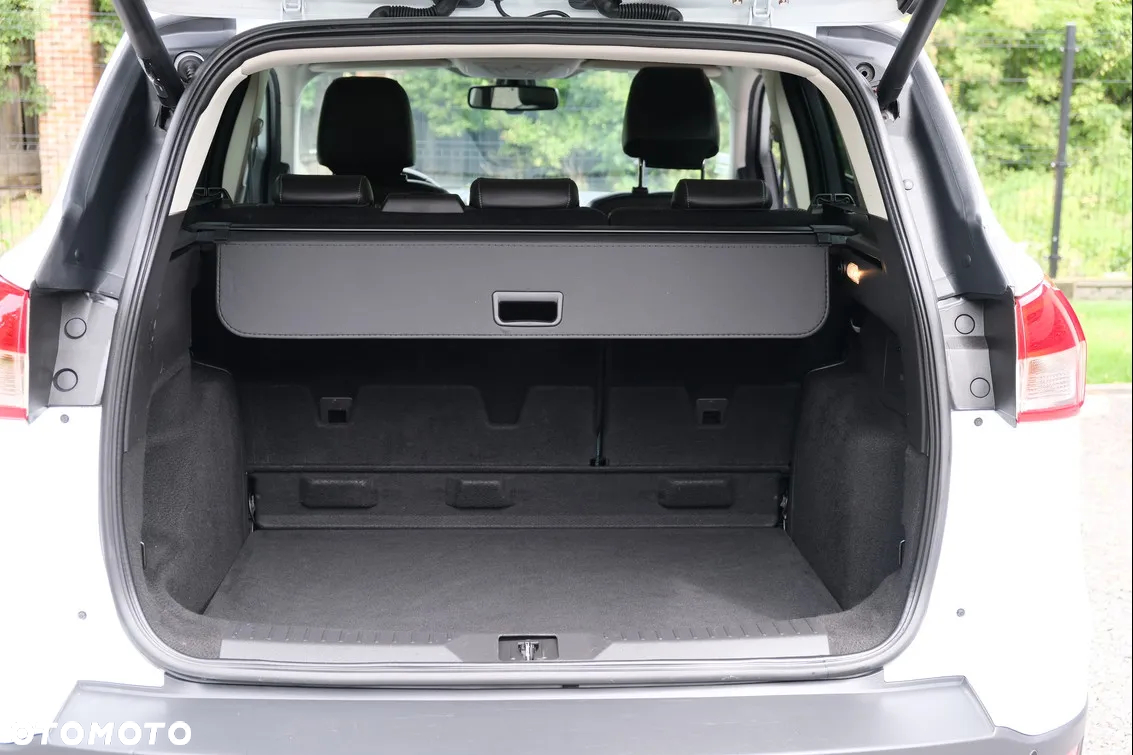 Ford Kuga 2.0 TDCi 4x4 Titanium - 32