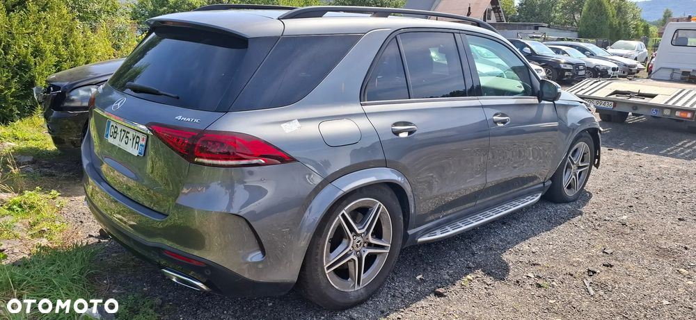 Mercedes-Benz GLE 400 d 4Matic 9G-TRONIC AMG Line - 4