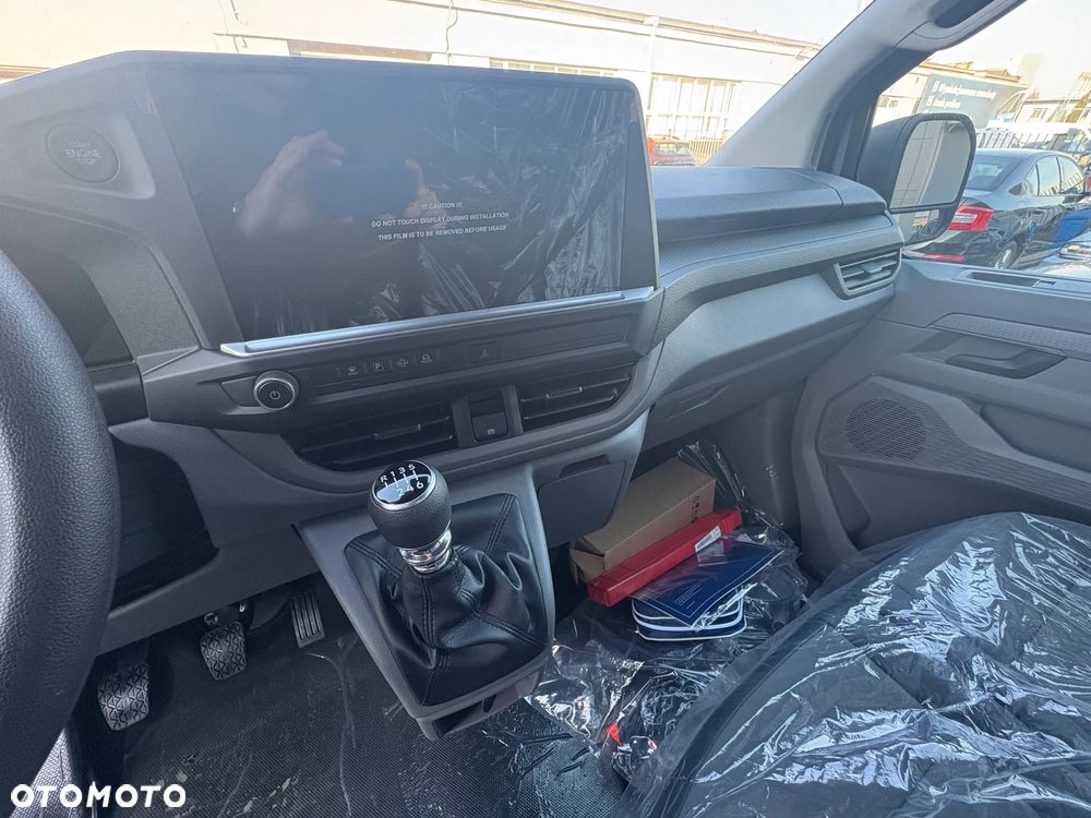 Volkswagen Transporter - 13