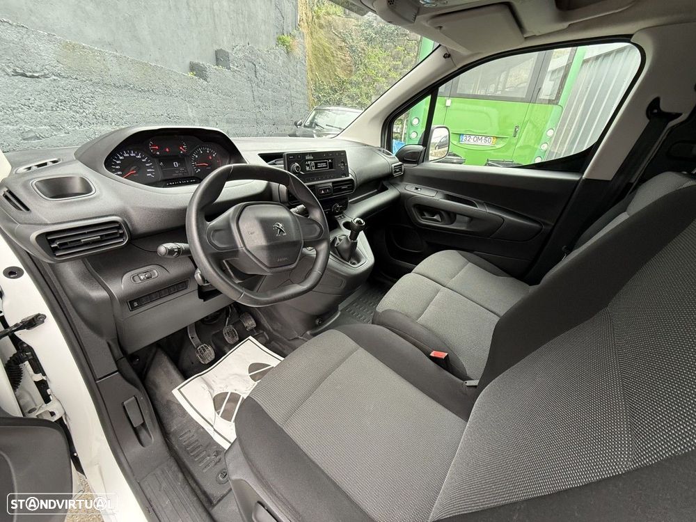Peugeot Partner 1.5 BlueHDi Asphalt Longa - 10