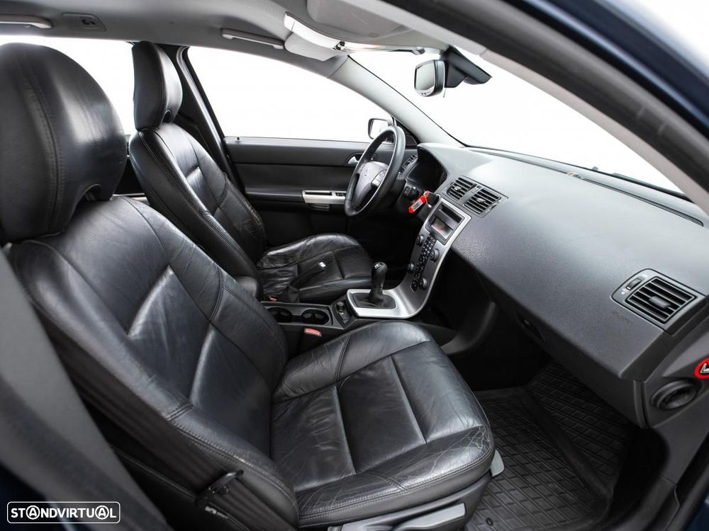 Volvo V50 — fotografia 8