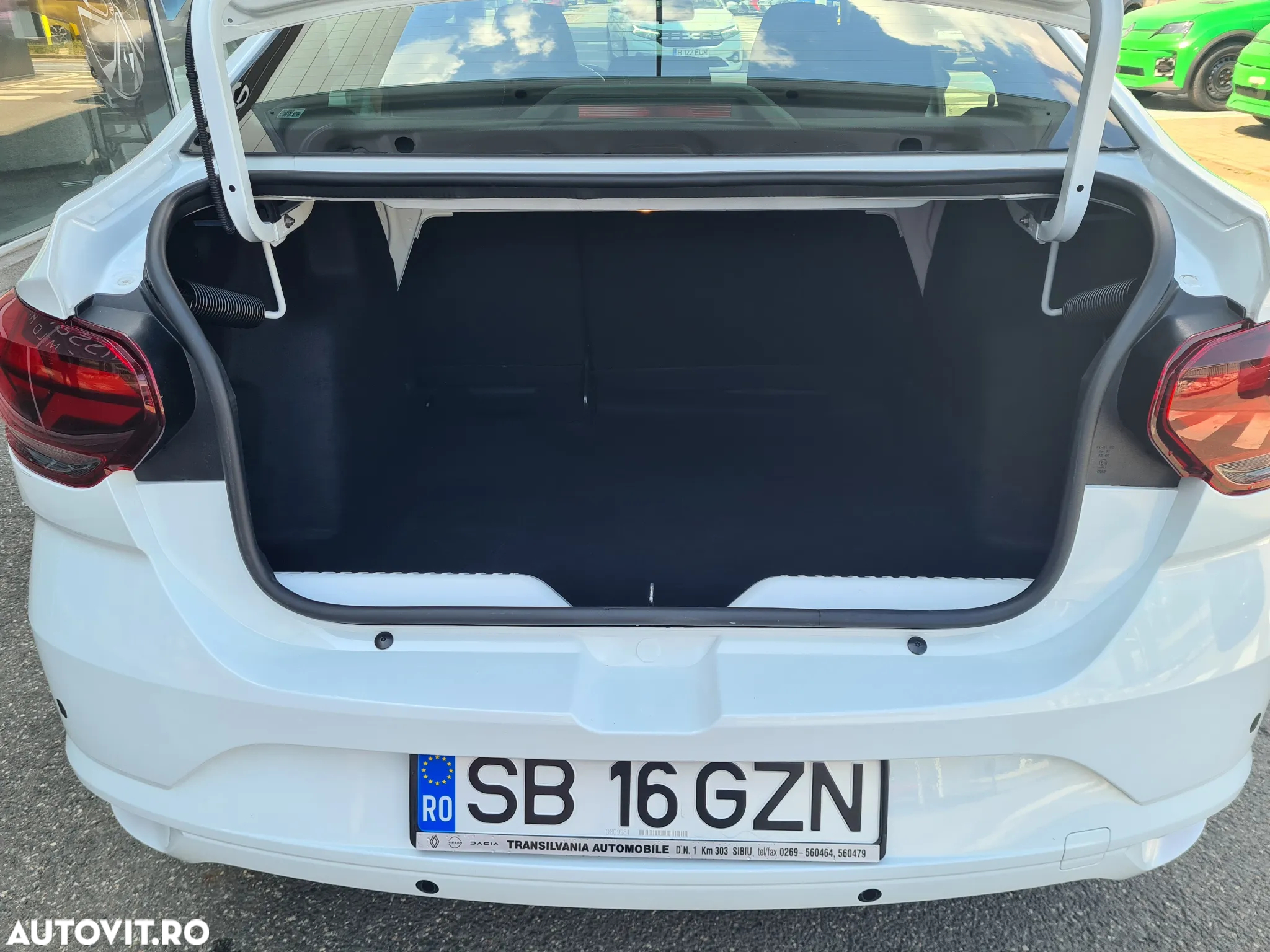Dacia Logan TCe 90 CVT Expression - 7