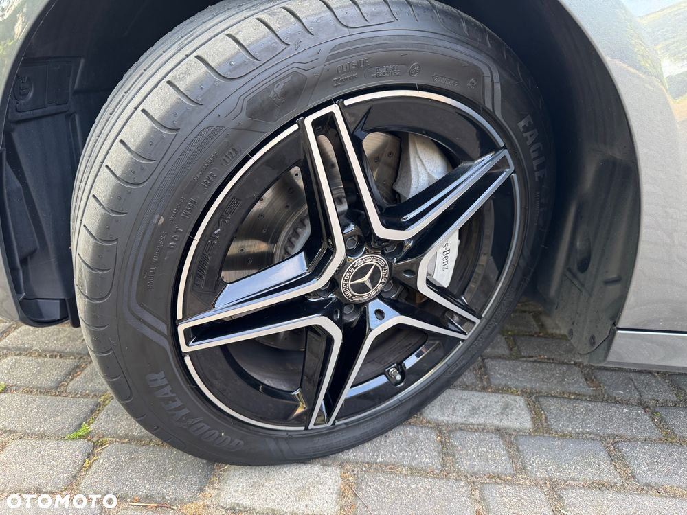 Mercedes-Benz Klasa E 300 de PHEV 4-Matic AMG 9G-Tronic - 38