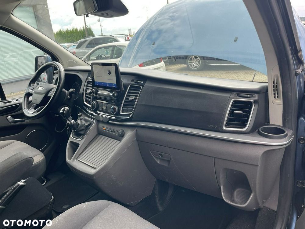 Ford Tourneo Custom 310 L2H1 VA Trend - 11