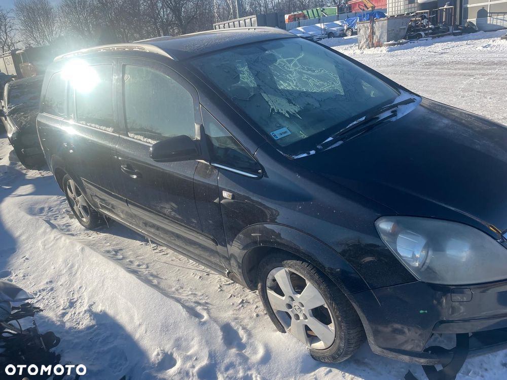 Opel ZAFIRA B na części Kolor:2HU - 2