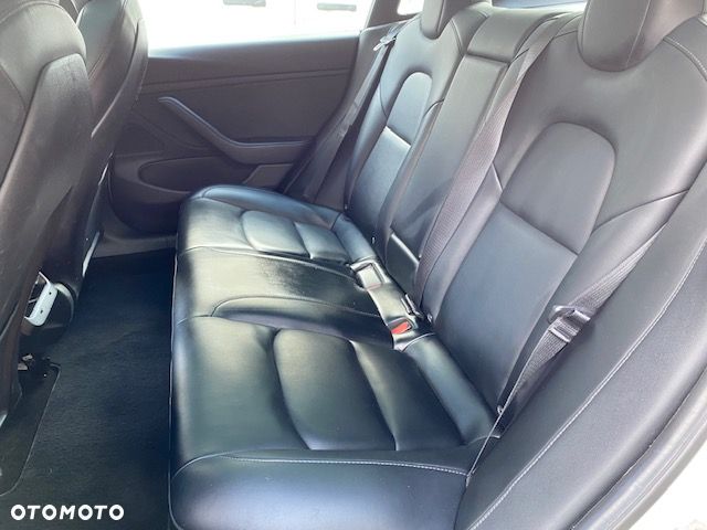 Tesla Model 3 Performance AWD - 8