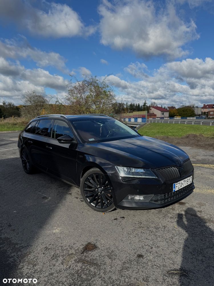 Skoda Superb 2.0 TDI DSG SportLine - 7