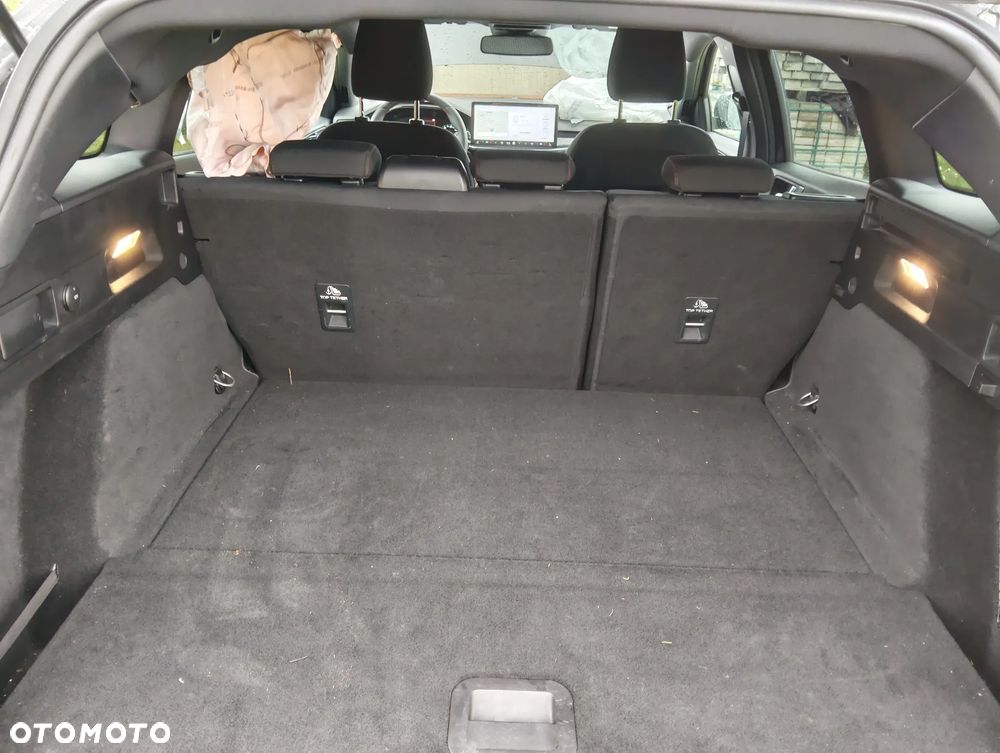 Ford Focus 1.5 EcoBlue Start-Stopp-System ST-LINE STYLE - 7