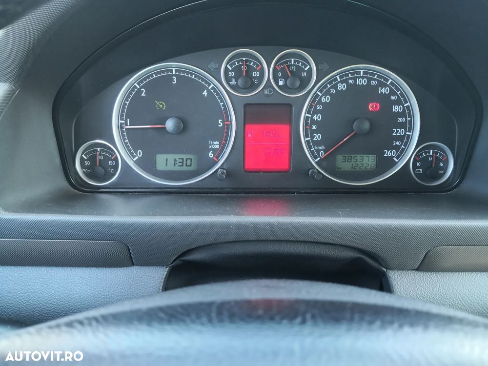 Volkswagen Sharan 1.9 TDI 4Motion Highline - 14