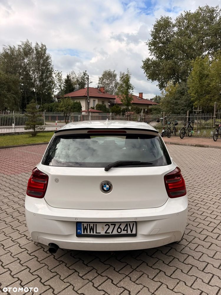 BMW Seria 1 116i - 20