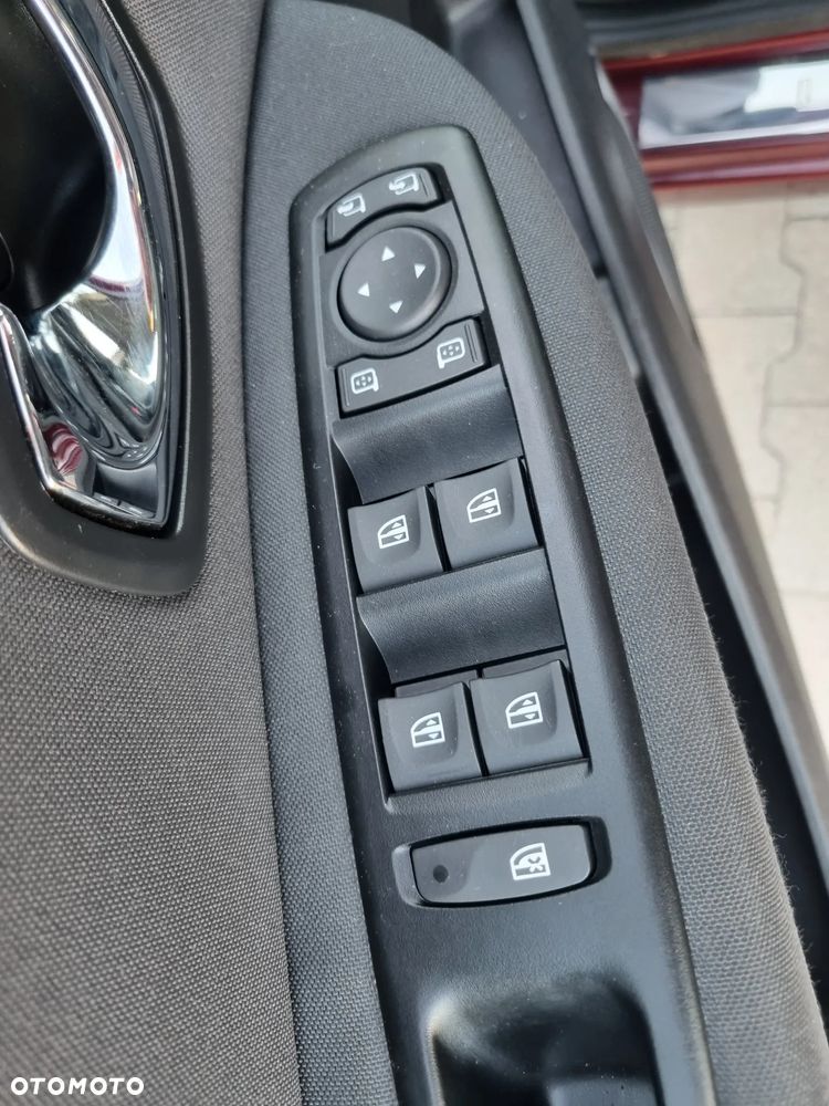 Renault Scenic - 19
