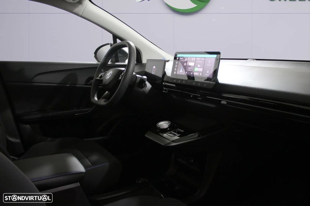MG MG4 64 kWh Comfort - 8