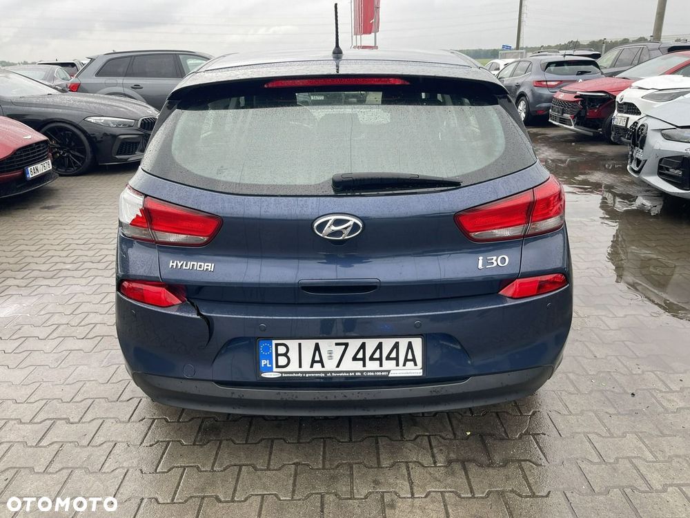 Hyundai i30 blue 1.4 Classic - 7