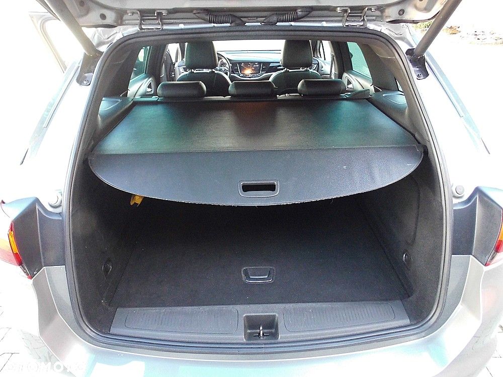 Opel Astra 1.4 Turbo Start/Stop Business - 24
