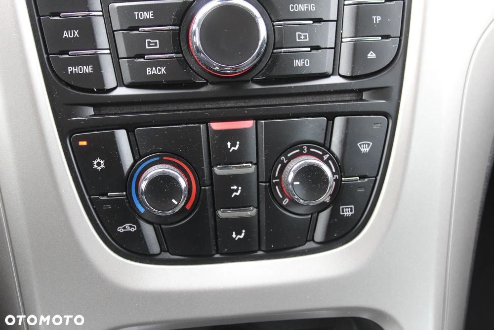 Opel Astra 1.6 Design Edition - 17