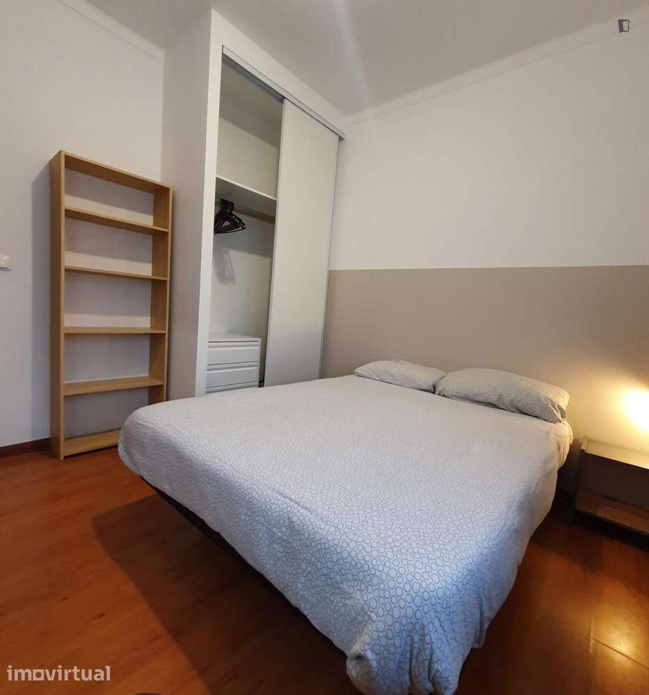 Quarto - localizado em Bairro do Sol Coimbra - Grande imagem: 3/9