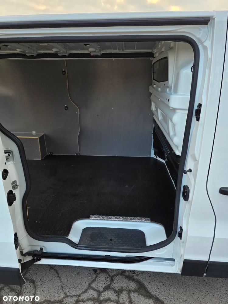 Renault Trafic - 6