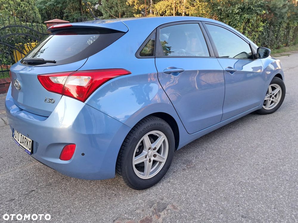 Hyundai i30 1.6 CRDI Trend - 8