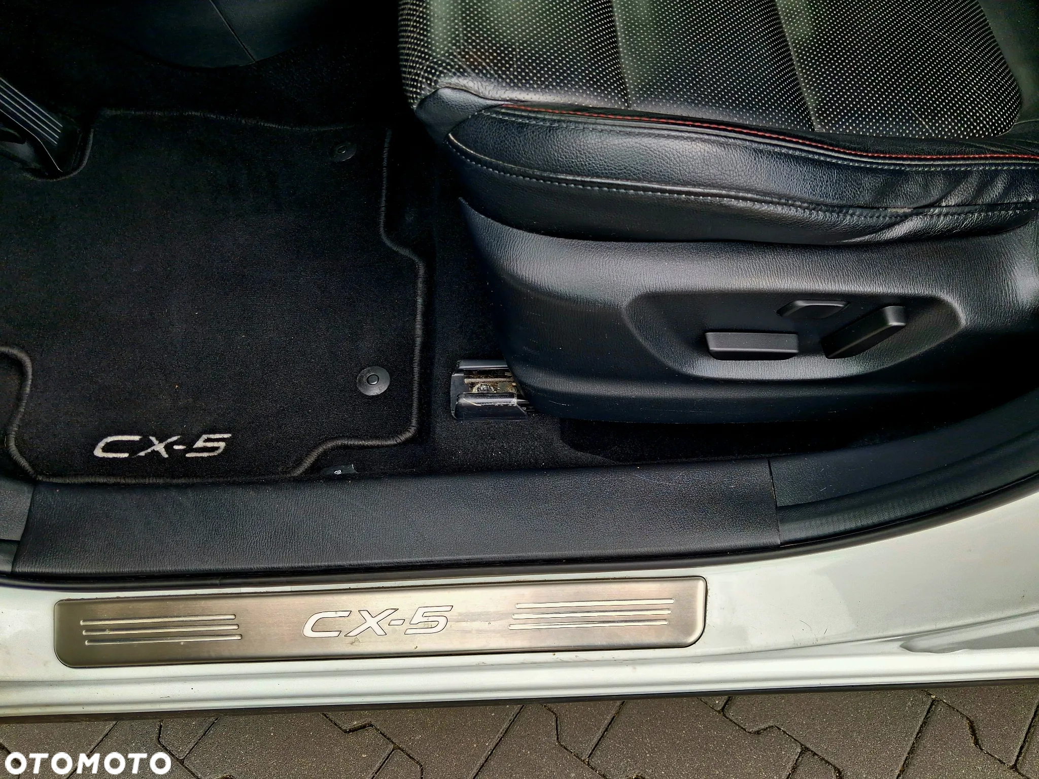Mazda CX-5 SKYACTIV-G 160 Drive AWD Exclusive-Line - 21