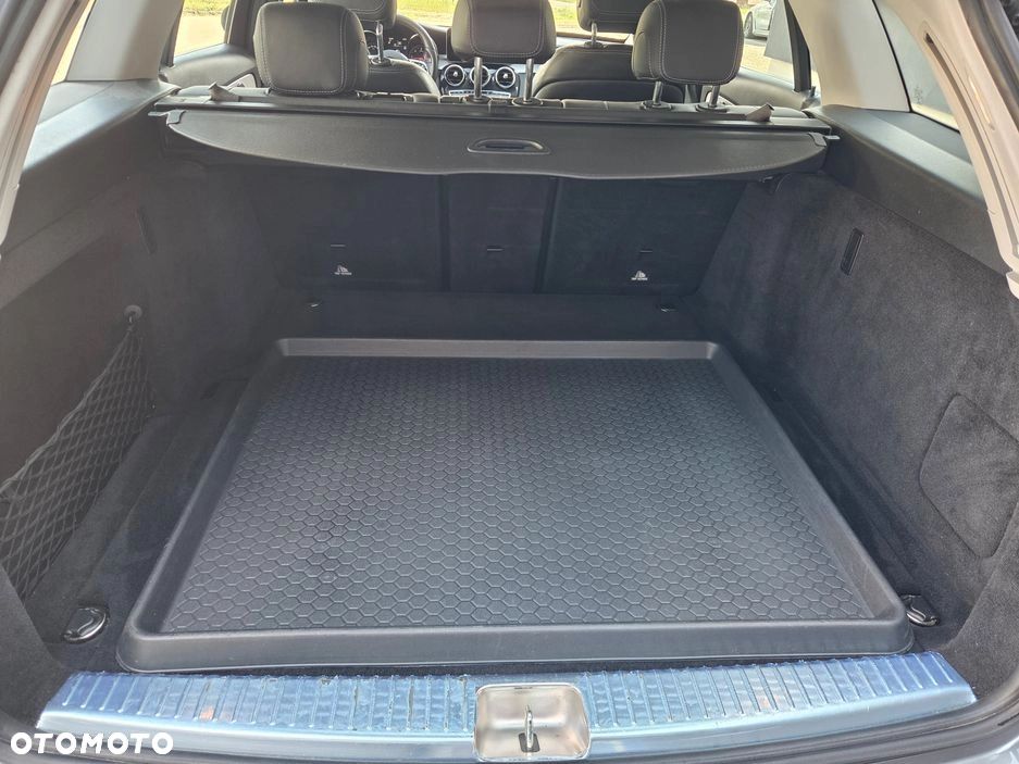 Mercedes-Benz Klasa C 220 d 9G-TRONIC - 17