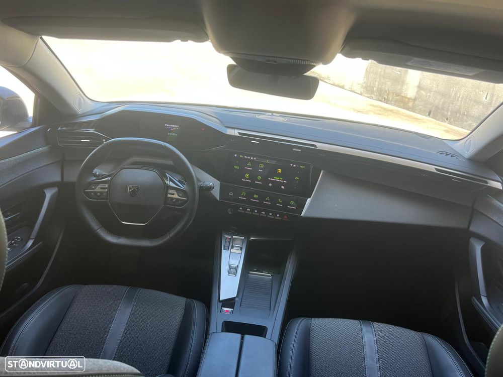 Peugeot 308 1.2 PureTech Allure EAT8 - 14