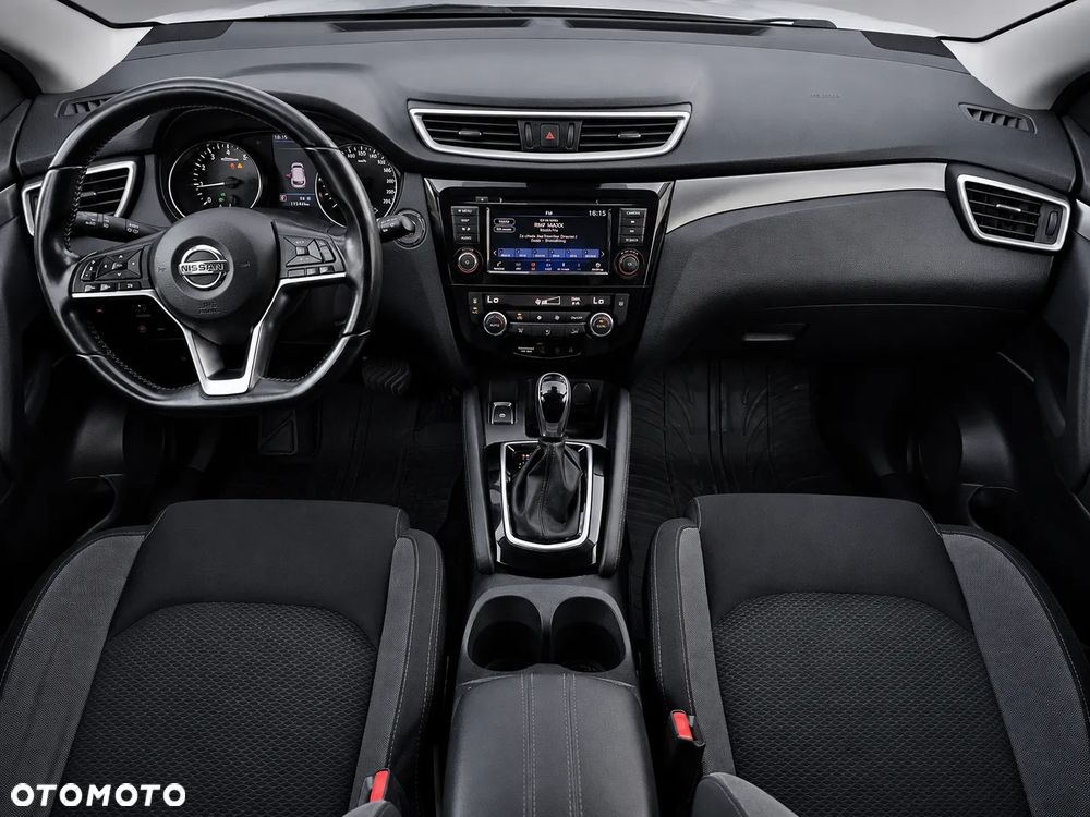Nissan Qashqai 1.3 DIG-T DCT ACENTA - 10