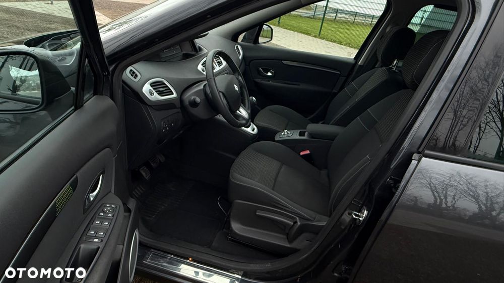 Renault Scenic TCe 130 Dynamique - 8