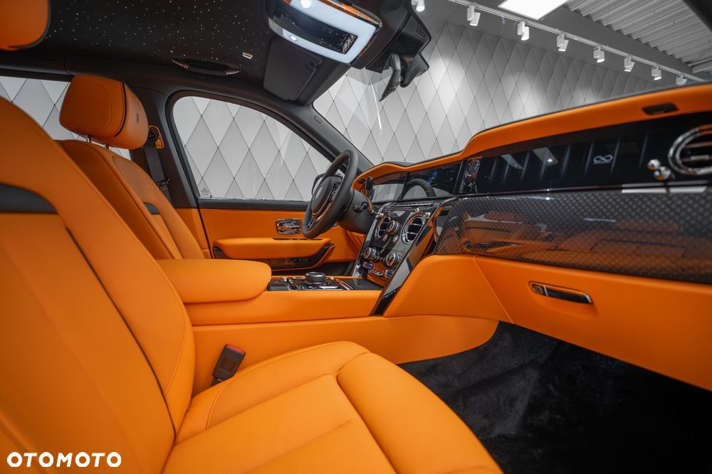 Rolls-Royce Cullinan Series II Black Badge - 8