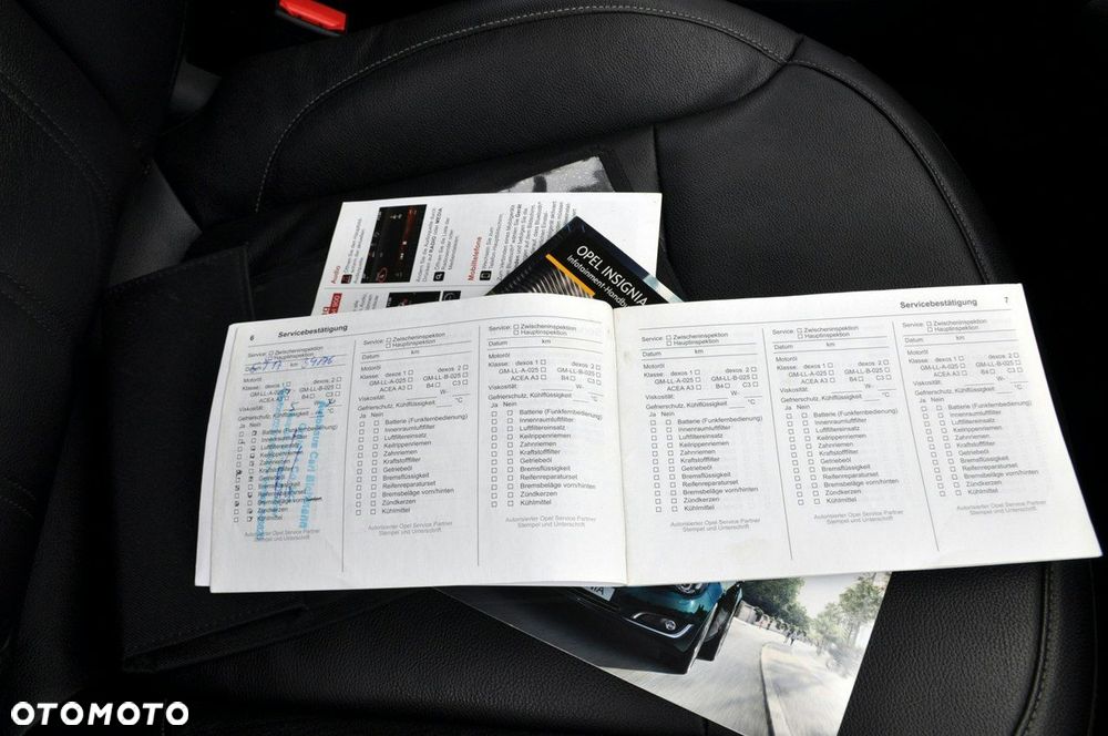 Opel Insignia - 40