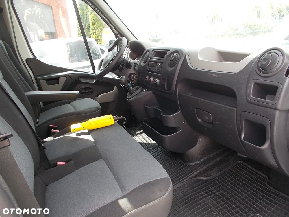 Renault Master - 16